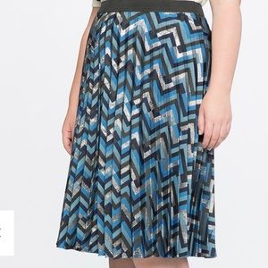 Chevron print midi skirt